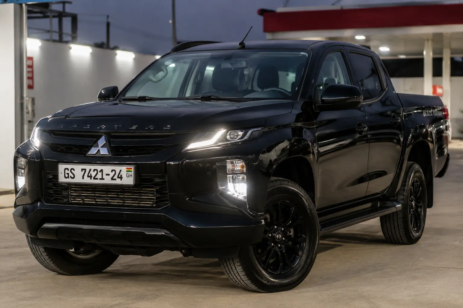 Mitsubishi sportero   L200 black edition 2024